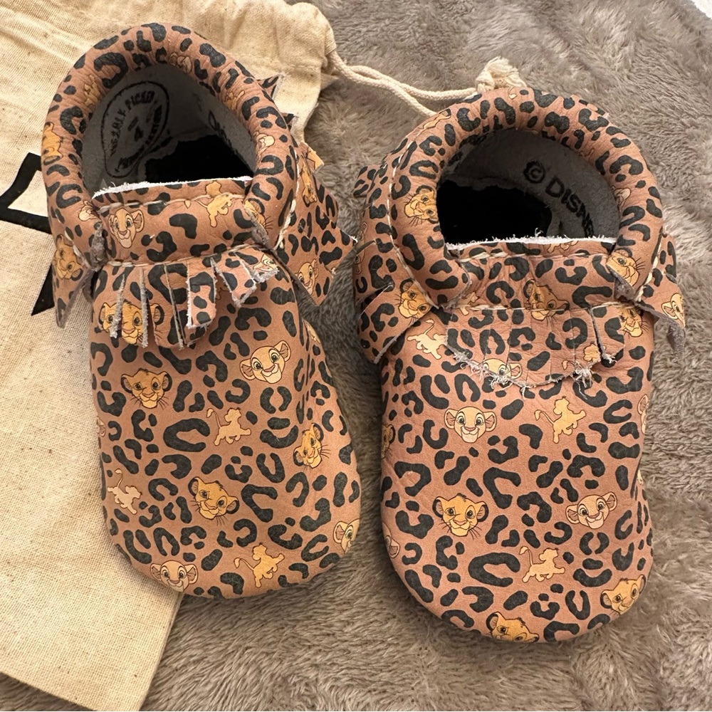 Freshly Picked Disney’s The Lion King Simba and Nala Cheetah Print Baby Shoe